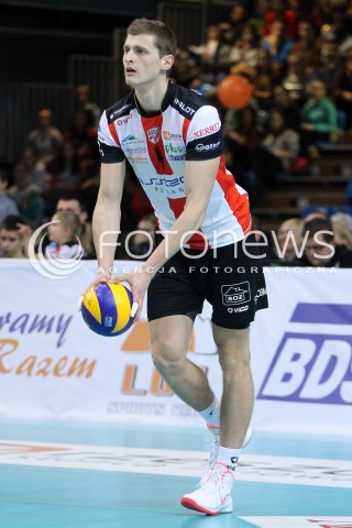  29.01.2014 RZESZOW <br />SIATKOWKA PLUS LIGA 2013/2014 MEN VOLLEYBALL POLAND POLISH PLUSLIGA LEAGUE SEASON 2013/2014 <br />MECZ ASSECO RESOVIA RZESZOW - EFFECTOR KIELCE<br />N/Z PIOTR NOWAKOWSKI SYLWETKA <br /> 