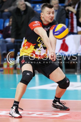  29.01.2014 RZESZOW <br />SIATKOWKA PLUS LIGA 2013/2014 MEN VOLLEYBALL POLAND POLISH PLUSLIGA LEAGUE SEASON 2013/2014 <br />MECZ ASSECO RESOVIA RZESZOW - EFFECTOR KIELCE<br />N/Z KRZYSZTOF IGNACZAK SYLWETKA <br /> 
