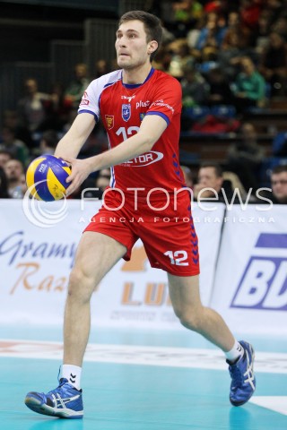  29.01.2014 RZESZOW <br />SIATKOWKA PLUS LIGA 2013/2014 MEN VOLLEYBALL POLAND POLISH PLUSLIGA LEAGUE SEASON 2013/2014 <br />MECZ ASSECO RESOVIA RZESZOW - EFFECTOR KIELCE<br />N/Z LUKASZ POLANSKI SYLWETKA <br /> 