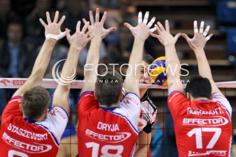  29.01.2014 RZESZOW <br />SIATKOWKA PLUS LIGA 2013/2014 MEN VOLLEYBALL POLAND POLISH PLUSLIGA LEAGUE SEASON 2013/2014 <br />MECZ ASSECO RESOVIA RZESZOW - EFFECTOR KIELCE<br />N/Z PAUL LOTMAN DAWID DRYJA BRUNO ROMANUTTI ADRIAN STASZEWSKI <br /> 
