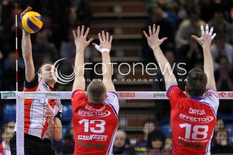  29.01.2014 RZESZOW <br />SIATKOWKA PLUS LIGA 2013/2014 MEN VOLLEYBALL POLAND POLISH PLUSLIGA LEAGUE SEASON 2013/2014 <br />MECZ ASSECO RESOVIA RZESZOW - EFFECTOR KIELCE<br />N/Z PAUL LOTMAN ADRIAN BUCHOWSKI DAWID DRYJA <br /> 