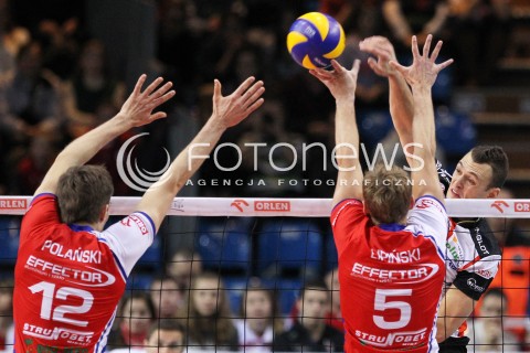  29.01.2014 RZESZOW <br />SIATKOWKA PLUS LIGA 2013/2014 MEN VOLLEYBALL POLAND POLISH PLUSLIGA LEAGUE SEASON 2013/2014 <br />MECZ ASSECO RESOVIA RZESZOW - EFFECTOR KIELCE<br />N/Z PAUL LOTMAN LUKASZ POLANSKI PIOTR LIPINSKI <br /> 