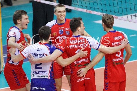  29.01.2014 RZESZOW <br />SIATKOWKA PLUS LIGA 2013/2014 MEN VOLLEYBALL POLAND POLISH PLUSLIGA LEAGUE SEASON 2013/2014 <br />MECZ ASSECO RESOVIA RZESZOW - EFFECTOR KIELCE<br />N/Z ADRIAN BUCHOWSKI DAWID DRYJA RADOSC EMOCJE <br /> 