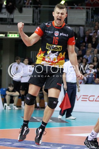  29.01.2014 RZESZOW <br />SIATKOWKA PLUS LIGA 2013/2014 MEN VOLLEYBALL POLAND POLISH PLUSLIGA LEAGUE SEASON 2013/2014 <br />MECZ ASSECO RESOVIA RZESZOW - EFFECTOR KIELCE<br />N/Z KRZYSZTOF IGNACZAK RADOSC EMOCJE SYLWETKA <br /> 