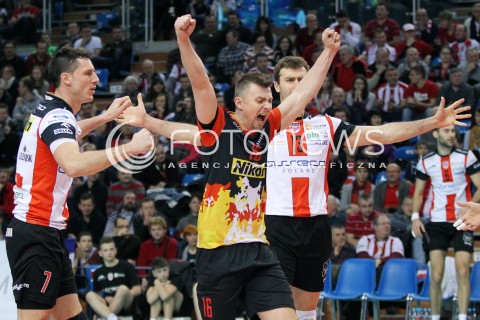  29.01.2014 RZESZOW <br />SIATKOWKA PLUS LIGA 2013/2014 MEN VOLLEYBALL POLAND POLISH PLUSLIGA LEAGUE SEASON 2013/2014 <br />MECZ ASSECO RESOVIA RZESZOW - EFFECTOR KIELCE<br />N/Z KRZYSZTOF IGNACZAK OLIEG ACHREM ALEH AKHREM PETER VERES RADOSC EMOCJE <br /> 