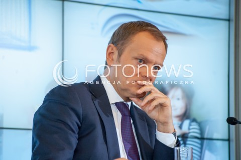  01.02.2014 WARSZAWA KONFERENCJA PRASOWA PREMIERA DONALDA TUSKA I MINISTER EDUKACJI NARODOWEJ JOANNY KLUZIK ROSTKOWSKIEJ NT PLANOW RESORTU EDUKACJI NA 2014 ROK N/Z PREMIER DONALD TUSK  