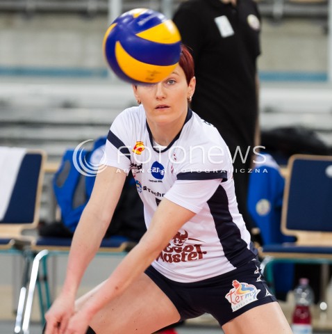  03.02.2014 LODZ SIATKOWKA ORLEN LIGA SEZON 2013/2014 VOLLEYBALL POLISH SEASON BEEF MASTER BUDOWLANI LODZ - TAURON MKS DABROWA GORNICZA N/Z DOROTA SCIURKA SYLWETKA  