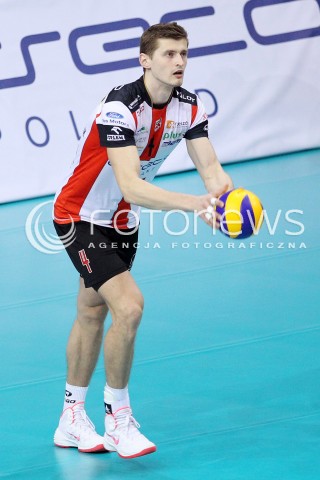  08.02.2014 RZESZOW <br />SIATKOWKA PLUS LIGA 2013/2014 MEN VOLLEYBALL POLAND POLISH PLUSLIGA LEAGUE SEASON 2013/2014 <br />MECZ ASSECO RESOVIA RZESZOW - AZS CZESTOCHOWA<br />N/Z PIOTR NOWAKOWSKI SYLWETKA <br /> 