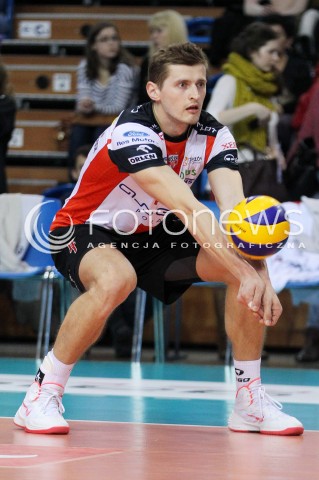  08.02.2014 RZESZOW <br />SIATKOWKA PLUS LIGA 2013/2014 MEN VOLLEYBALL POLAND POLISH PLUSLIGA LEAGUE SEASON 2013/2014 <br />MECZ ASSECO RESOVIA RZESZOW - AZS CZESTOCHOWA<br />N/Z PIOTR NOWAKOWSKI SYLWETKA <br /> 