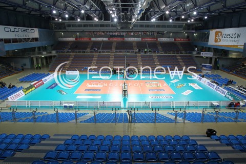  08.02.2014 RZESZOW <br />SIATKOWKA PLUS LIGA 2013/2014 MEN VOLLEYBALL POLAND POLISH PLUSLIGA LEAGUE SEASON 2013/2014 <br />MECZ ASSECO RESOVIA RZESZOW - AZS CZESTOCHOWA<br />N/Z HALA PODPROMIE WIDOK VIEW BOISKO TRYBUNY<br /> 