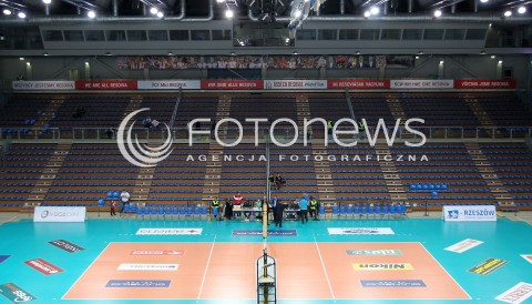  08.02.2014 RZESZOW <br />SIATKOWKA PLUS LIGA 2013/2014 MEN VOLLEYBALL POLAND POLISH PLUSLIGA LEAGUE SEASON 2013/2014 <br />MECZ ASSECO RESOVIA RZESZOW - AZS CZESTOCHOWA<br />N/Z HALA PODPROMIE WIDOK VIEW BOISKO TRYBUNY<br /> 