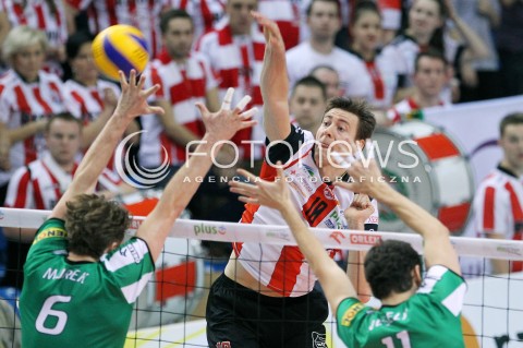  08.02.2014 RZESZOW <br />SIATKOWKA PLUS LIGA 2013/2014 MEN VOLLEYBALL POLAND POLISH PLUSLIGA LEAGUE SEASON 2013/2014 <br />MECZ ASSECO RESOVIA RZESZOW - AZS CZESTOCHOWA<br />N/Z JOCHEN SCHOPS DAWID MUREK <br /> 
