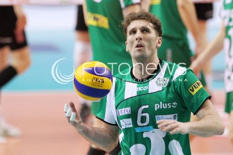  08.02.2014 RZESZOW <br />SIATKOWKA PLUS LIGA 2013/2014 MEN VOLLEYBALL POLAND POLISH PLUSLIGA LEAGUE SEASON 2013/2014 <br />MECZ ASSECO RESOVIA RZESZOW - AZS CZESTOCHOWA<br />N/Z DAWID MUREK SYLWETKA <br /> 