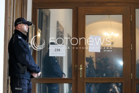  10.02.2014 RZESZOW <br />ROZPRAWA W SADZIE OKREGOWYM W RZESZOWIE DOTYCZACA DALSZEGO LOSU MARIUSZA TRYNKIEWICZA - PEDOFILA I MORDERCY Z PIOTRKOWA TRYBUNALSKIEGO<br />N/Z SALA ROZPRAW GDZIE ODBYWA SIE ROZPRAWA MARIUSZA TRYNKIEWICZA<br /> 