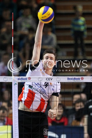  11.02.2014 RZESZOW POLAND <br />SIATKOWKA LIGA MISTRZOW MEN CEV VOLLEYBALL CHAMPIONS LEAGUE 2013/2014 MATCH<br />ASSECO RESOVIA -  JASTRZEBSKI WEGIEL <br />N/Z JOCHEN SCHOPS SYLWETKA ATAK<br /> 