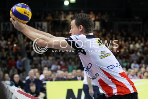  11.02.2014 RZESZOW POLAND <br />SIATKOWKA LIGA MISTRZOW MEN CEV VOLLEYBALL CHAMPIONS LEAGUE 2013/2014 MATCH<br />ASSECO RESOVIA -  JASTRZEBSKI WEGIEL <br />N/Z JOCHEN SCHOPS OBRONA<br /> 