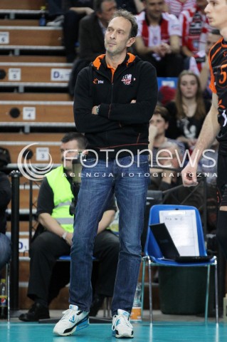  11.02.2014 RZESZOW POLAND <br />SIATKOWKA LIGA MISTRZOW MEN CEV VOLLEYBALL CHAMPIONS LEAGUE 2013/2014 MATCH<br />ASSECO RESOVIA -  JASTRZEBSKI WEGIEL <br />N/Z LORENZO BERNARDI TRENER ( HEAD COACH ) SYLWETKA <br /> 