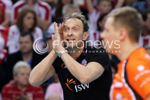  11.02.2014 RZESZOW POLAND <br />SIATKOWKA LIGA MISTRZOW MEN CEV VOLLEYBALL CHAMPIONS LEAGUE 2013/2014 MATCH<br />ASSECO RESOVIA -  JASTRZEBSKI WEGIEL <br />N/Z LORENZO BERNARDI TRENER ( HEAD COACH ) EMOCJE<br /> 