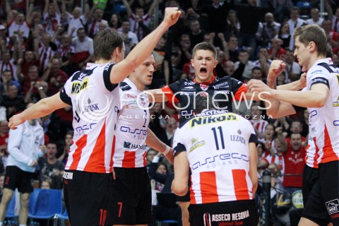  11.02.2014 RZESZOW POLAND <br />SIATKOWKA LIGA MISTRZOW MEN CEV VOLLEYBALL CHAMPIONS LEAGUE 2013/2014 MATCH<br />ASSECO RESOVIA -  JASTRZEBSKI WEGIEL <br />N/Z MATEUSZ MASLOWSKI ALEH ACHREM OLIEG AKHREM PIOTR NOWAKOWSKI RADOSC EMOCJE <br /> 