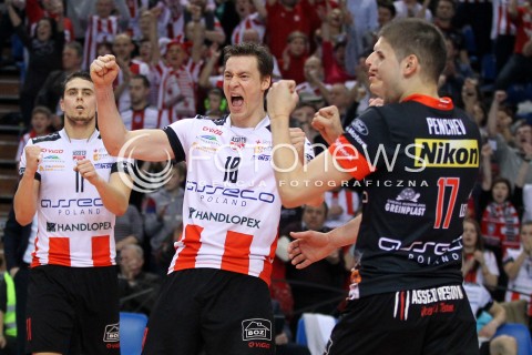  11.02.2014 RZESZOW POLAND <br />SIATKOWKA LIGA MISTRZOW MEN CEV VOLLEYBALL CHAMPIONS LEAGUE 2013/2014 MATCH<br />ASSECO RESOVIA -  JASTRZEBSKI WEGIEL <br />N/Z JOCHEN SCHOPS FABIAN DRZYZGA NIKOLAY PENCZEV PENCHEV RADOSC EMOCJE <br /> 