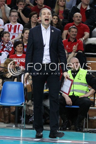 11.02.2014 RZESZOW POLAND <br />SIATKOWKA LIGA MISTRZOW MEN CEV VOLLEYBALL CHAMPIONS LEAGUE 2013/2014 MATCH<br />ASSECO RESOVIA -  JASTRZEBSKI WEGIEL <br />N/Z ANDRZEJ KOWAL TRENER ( HEAD COACH ) ZLOSC EMOCJE<br /> 