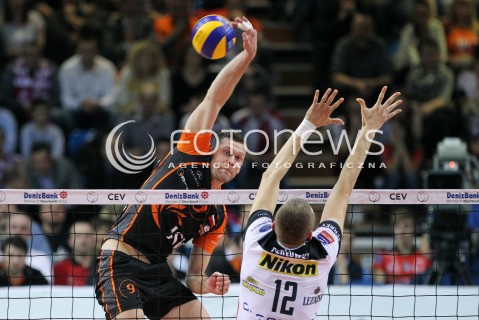  11.02.2014 RZESZOW POLAND <br />SIATKOWKA LIGA MISTRZOW MEN CEV VOLLEYBALL CHAMPIONS LEAGUE 2013/2014 MATCH<br />ASSECO RESOVIA -  JASTRZEBSKI WEGIEL <br />N/Z PATRYK CZARNOWSKI LUKASZ PERLOWSKI <br /> 