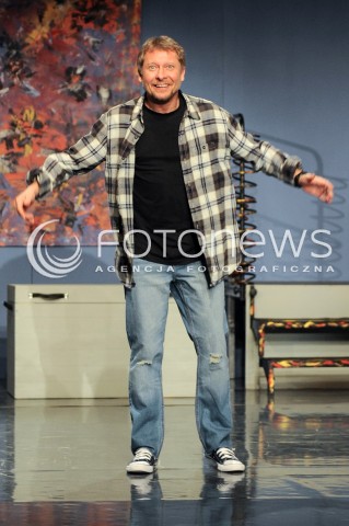  11.02.2014 WARSZAWA<br />
SPEKTAKL ZUS CZYLI ZALOTNY USMIECH SLONIA W TEATRZE KAMIENICA<br />
N/Z JANUSZ ZADURA  <br />
 