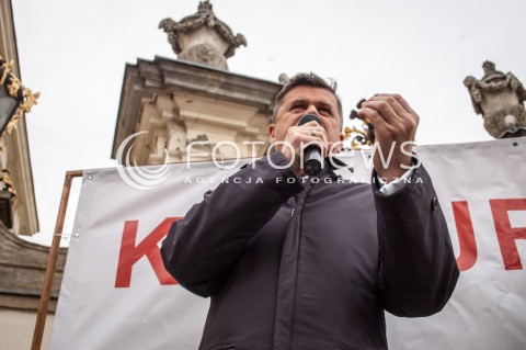  15.02.2014 WARSZAWA MANIFESTACJA TWOJEGO RUCHU PT KULTURA ZAMIAST KULTU N/Z POSEL JANUSZ PALIKOT  