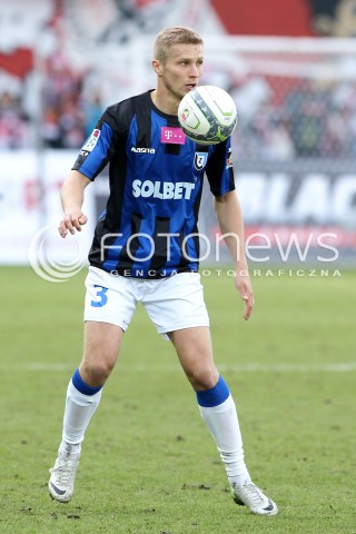  15.02.2014 KRAKOW<br />PILKA NOZNA POLSKA T-MOBILE EKSTRAKLASA SEZON 2013/2014 <br />FOOTBALL POLISH EKSTRAKLASA SEASON 2013/2014<br />CRACOVIA - ZAWISZA BYDGOSZCZ<br />N/Z IGOR LEWCZUK SYLWETKA <br /> 