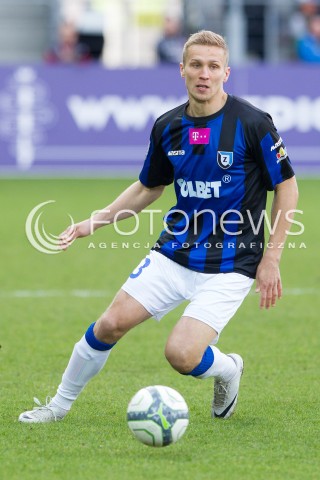  15.02.2014 KRAKOW<br />PILKA NOZNA POLSKA T-MOBILE EKSTRAKLASA SEZON 2013/2014 <br />FOOTBALL POLISH EKSTRAKLASA SEASON 2013/2014<br />CRACOVIA - ZAWISZA BYDGOSZCZ<br />N/Z IGOR LEWCZUK SYLWETKA <br /> 