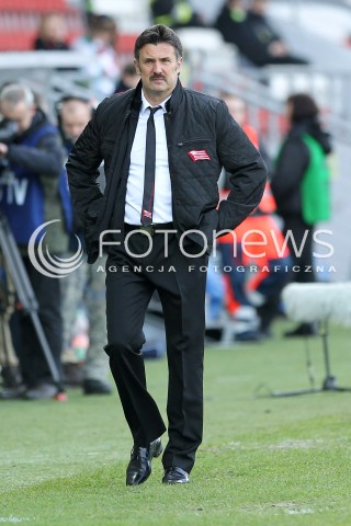  15.02.2014 KRAKOW<br />PILKA NOZNA POLSKA T-MOBILE EKSTRAKLASA SEZON 2013/2014 <br />FOOTBALL POLISH EKSTRAKLASA SEASON 2013/2014<br />CRACOVIA - ZAWISZA BYDGOSZCZ<br />N/Z WOJCIECH STAWOWY TRENER ( HEAD COACH ) SYLWETKA <br /> 