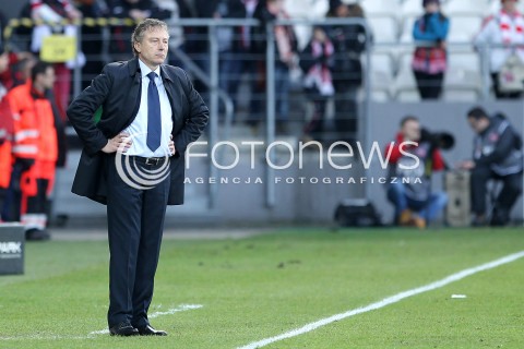  15.02.2014 KRAKOW<br />PILKA NOZNA POLSKA T-MOBILE EKSTRAKLASA SEZON 2013/2014 <br />FOOTBALL POLISH EKSTRAKLASA SEASON 2013/2014<br />CRACOVIA - ZAWISZA BYDGOSZCZ<br />N/Z RYSZARD TARASIEWICZ TRENER ( HEAD COACH ) SYLWETKA <br /> 