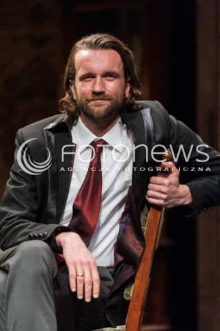  17.02.2014 WARSZAWA <br />SPEKTAKL ICH CZWORO W TEATRZE POLONIA<br />N/Z TOMASZ KOT<br /> 