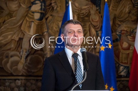  26.02.2014 WARSZAWA SPOTKANIE MINISTRA RADOSLAWA SIKORSKIEGO Z MINISTREM SPRAW ZAGRANICZNYCH CZECH LUBOMIREM ZAORALKIEM  N/Z MINISTER SPRAW ZAGRANICZNYCH CZECH LUBORIM ZAORALEK  