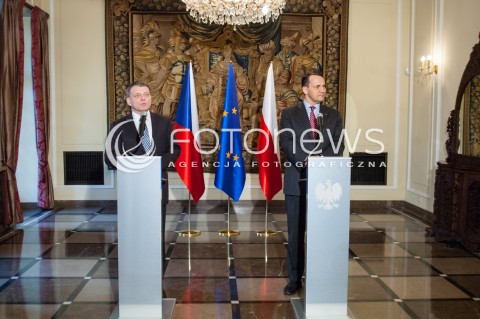  26.02.2014 WARSZAWA SPOTKANIE MINISTRA RADOSLAWA SIKORSKIEGO Z MINISTREM SPRAW ZAGRANICZNYCH CZECH LUBOMIREM ZAORALKIEM  N/Z MINISTER SPRAW ZAGRANICZNYCH CZECH LUBORIM ZAORALEK I MINISTER RADOSLAW SIKORSKI  