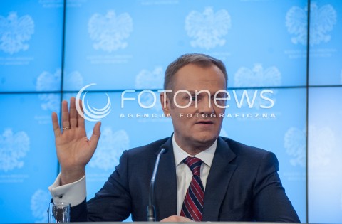  27.02.2014 WARSZAWA KONFERENCJA PRASOWA PREMIERA DONALDA TUSKA ORAZ MINISTRA ADMINISTRACJI I CYFRYZACJI RAFALA TRZASKOWSKIEGO N/Z PREMIER DONALD TUSK  