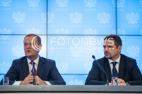 Konferencja Premiera i Ministra Administracji i Cyfryzacji