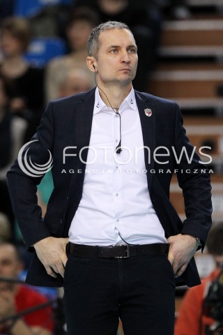  01.03.2014 RZESZOW <br />SIATKOWKA PLUS LIGA 2013/2014 MEN VOLLEYBALL POLAND POLISH PLUSLIGA LEAGUE SEASON 2013/2014 <br />MECZ ASSECO RESOVIA RZESZOW - CZARNI RADOM<br />N/Z ANDRZEJ KOWAL TRENER ( HEAD COACH ) SYLWETKA <br /> 