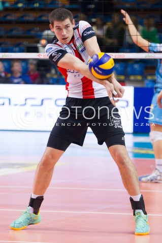  01.03.2014 RZESZOW <br />SIATKOWKA PLUS LIGA 2013/2014 MEN VOLLEYBALL POLAND POLISH PLUSLIGA LEAGUE SEASON 2013/2014 <br />MECZ ASSECO RESOVIA RZESZOW - CZARNI RADOM<br />N/Z DAWID KONARSKI SYLWETKA <br /> 