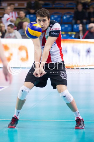  01.03.2014 RZESZOW <br />SIATKOWKA PLUS LIGA 2013/2014 MEN VOLLEYBALL POLAND POLISH PLUSLIGA LEAGUE SEASON 2013/2014 <br />MECZ ASSECO RESOVIA RZESZOW - CZARNI RADOM<br />N/Z FABIAN DRZYZGA SYLWETKA <br /> 