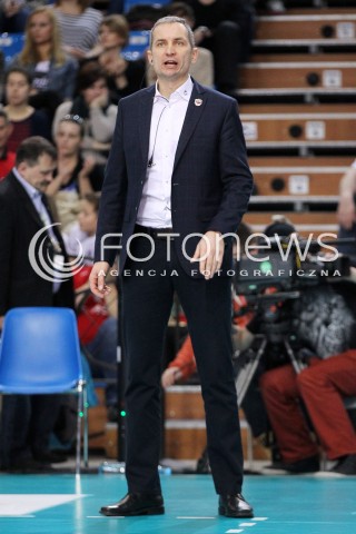  01.03.2014 RZESZOW <br />SIATKOWKA PLUS LIGA 2013/2014 MEN VOLLEYBALL POLAND POLISH PLUSLIGA LEAGUE SEASON 2013/2014 <br />MECZ ASSECO RESOVIA RZESZOW - CZARNI RADOM<br />N/Z ANDRZEJ KOWAL TRENER ( HEAD COACH ) SYLWETKA <br /> 