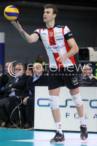 01.03.2014 RZESZOW <br />SIATKOWKA PLUS LIGA 2013/2014 MEN VOLLEYBALL POLAND POLISH PLUSLIGA LEAGUE SEASON 2013/2014 <br />MECZ ASSECO RESOVIA RZESZOW - CZARNI RADOM<br />N/Z PETER VERES SYLWETKA <br /> 