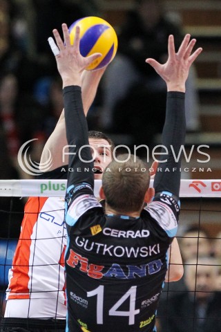  01.03.2014 RZESZOW <br />SIATKOWKA PLUS LIGA 2013/2014 MEN VOLLEYBALL POLAND POLISH PLUSLIGA LEAGUE SEASON 2013/2014 <br />MECZ ASSECO RESOVIA RZESZOW - CZARNI RADOM<br />N/Z DAWID KONARSKI KAMIL GUTKOWSKI <br /> 