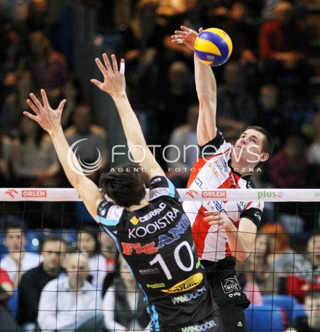  01.03.2014 RZESZOW <br />SIATKOWKA PLUS LIGA 2013/2014 MEN VOLLEYBALL POLAND POLISH PLUSLIGA LEAGUE SEASON 2013/2014 <br />MECZ ASSECO RESOVIA RZESZOW - CZARNI RADOM<br />N/Z DAWID KONARSKI WYTZE KOOISTRA <br /> 