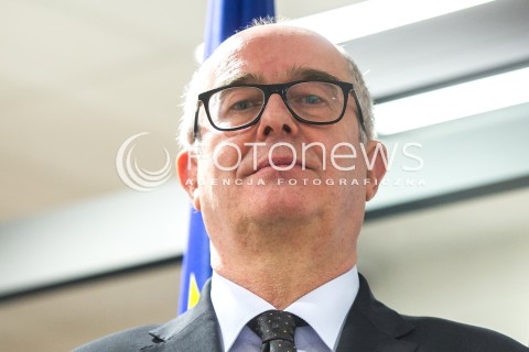  03.03.2014 RZESZOW<br />PROKURATOR GENERALNY ANDRZEJ SEREMET NA OTWARCIU NOWEJ SIEDZIBY PROKURATURY W RZESZOWIE<br />N/Z ANDRZEJ SEREMET<br /> 