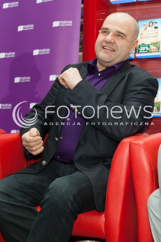  04.03.2014 WARSZAWA <br />SPOTKANIE Z AKTORAMI RANCZO W KSIEGARNII MATRAS<br />N/Z CEZARY ZAK<br /> 