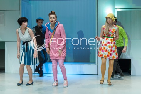  05.03.2014 WARSZAWA<br />PROBA MEDIALNA BROMBA W SIECI W TEATRZE 6 PIETRO<br />N/Z BARBARA KURDEJ-SZATAN MICHALINA SOSNA KATARZYNA ZAWISLAK-DOLNY<br /> 