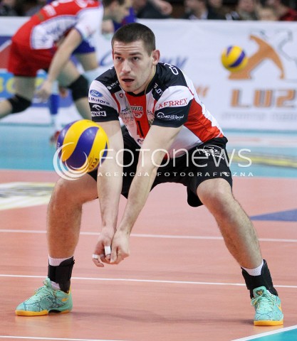  08.03.2014 RZESZOW <br />SIATKOWKA PLUS LIGA 2013/2014 MEN VOLLEYBALL POLAND POLISH PLUSLIGA LEAGUE SEASON 2013/2014 <br />MECZ ASSECO RESOVIA RZESZOW - EFFECTOR KIELCE <br />N/Z DAWID KONARSKI SYLWETKA <br /> 