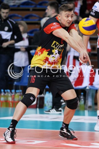  08.03.2014 RZESZOW <br />SIATKOWKA PLUS LIGA 2013/2014 MEN VOLLEYBALL POLAND POLISH PLUSLIGA LEAGUE SEASON 2013/2014 <br />MECZ ASSECO RESOVIA RZESZOW - EFFECTOR KIELCE <br />N/Z KRZYSZTOF IGNACZAK SYLWETKA <br /> 