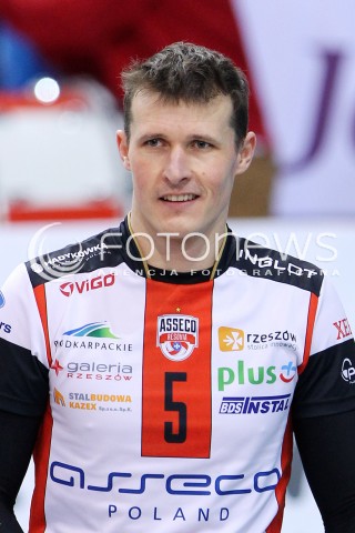  08.03.2014 RZESZOW <br />SIATKOWKA PLUS LIGA 2013/2014 MEN VOLLEYBALL POLAND POLISH PLUSLIGA LEAGUE SEASON 2013/2014 <br />MECZ ASSECO RESOVIA RZESZOW - EFFECTOR KIELCE <br />N/Z LUKAS TICHACEK SYLWETKA GLOWKA PORTRET<br /> 